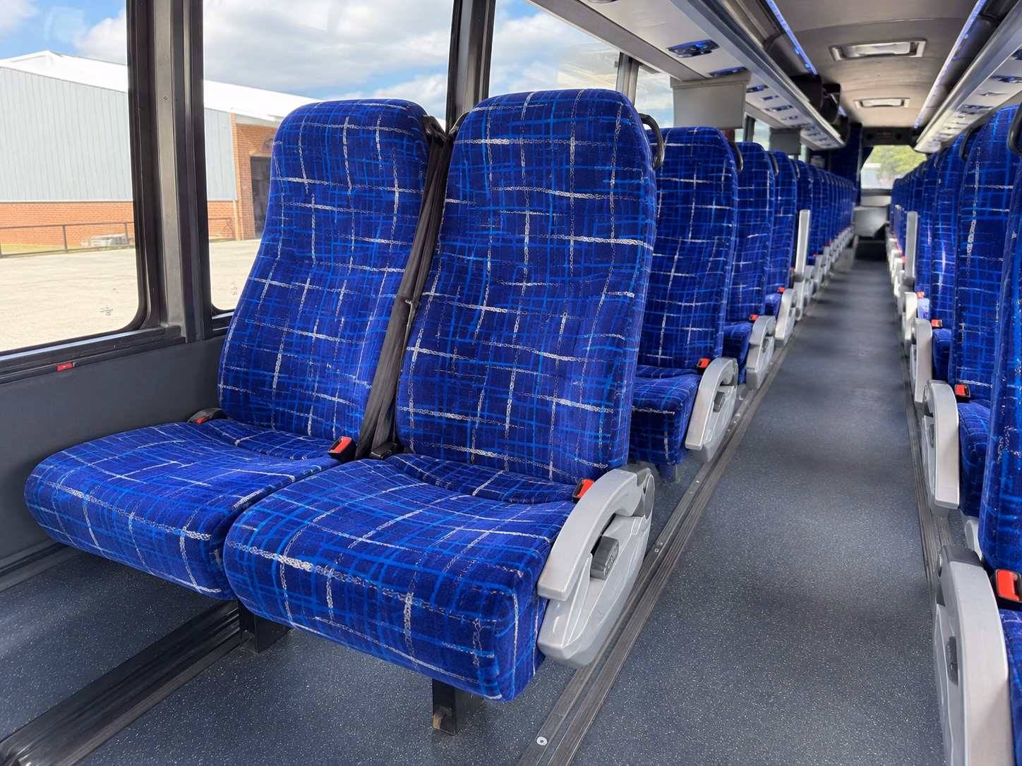 bus rentals for bachelorette wine tours across washtenaw county