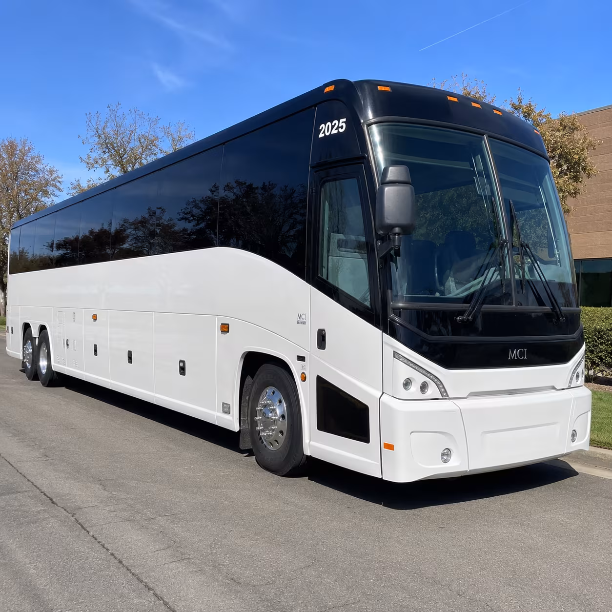bus rentals for corporate groups on michigan football saturdays