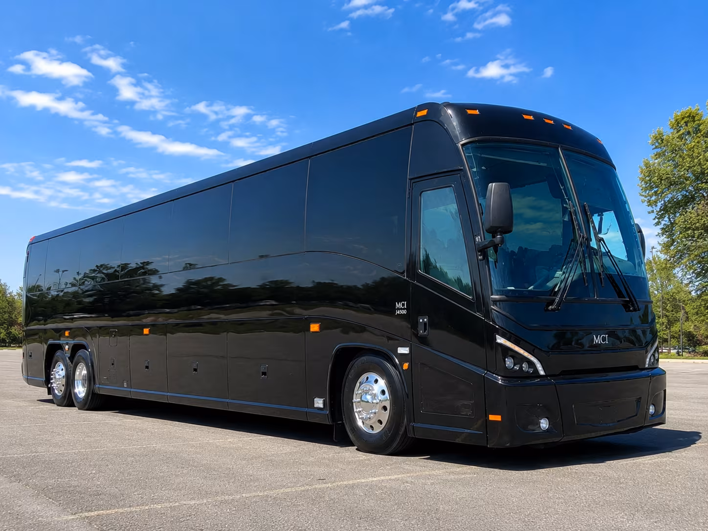 bus rentals to detroit s ford field comerica park and little caesars arena