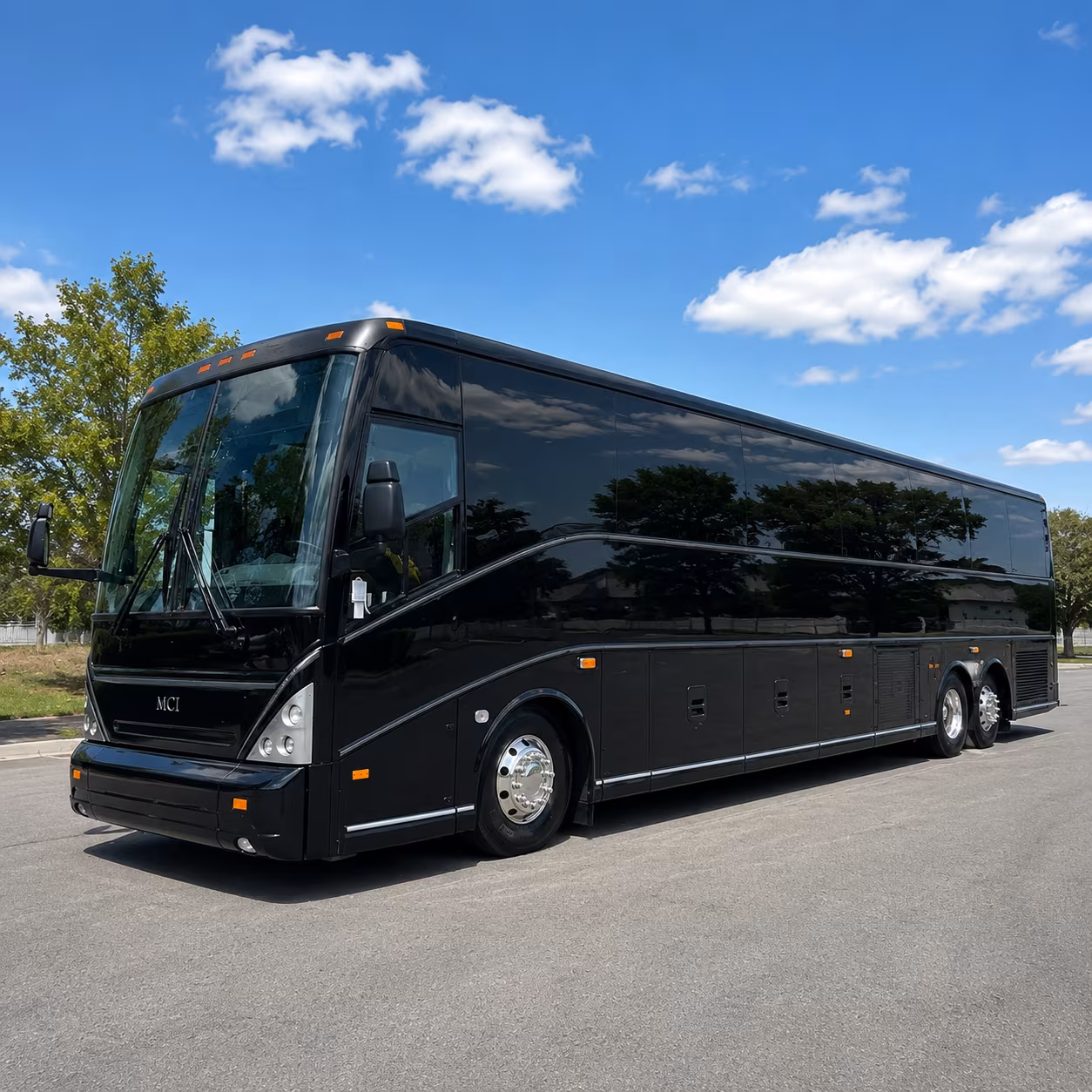 charter buses for corporate groups heading into detroit