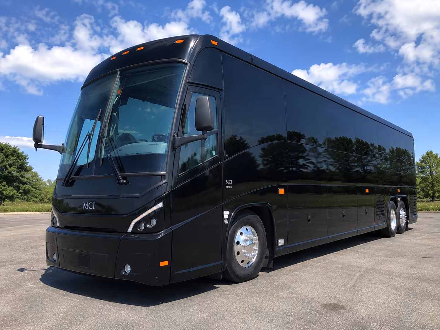 group buses to michigan international speedway for nascar race weekends